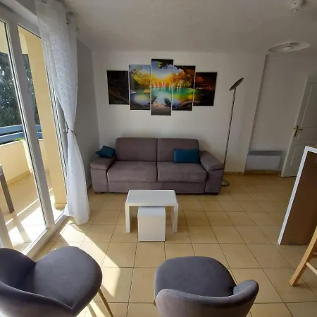 Magnifique Et Moderne T2 -rubis 56 * Canet-en-Roussillon